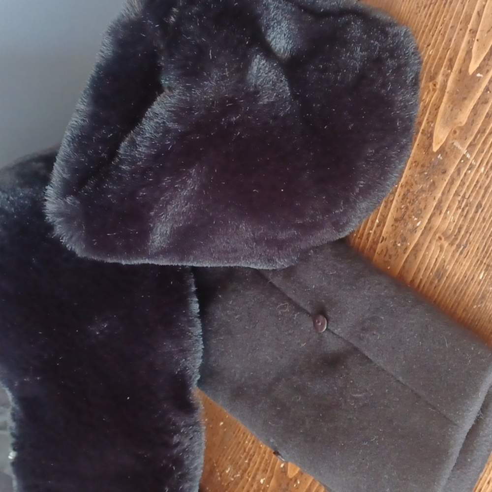 Forever 21 Black Faux Fur Trim Coat - Picture 14 of 16